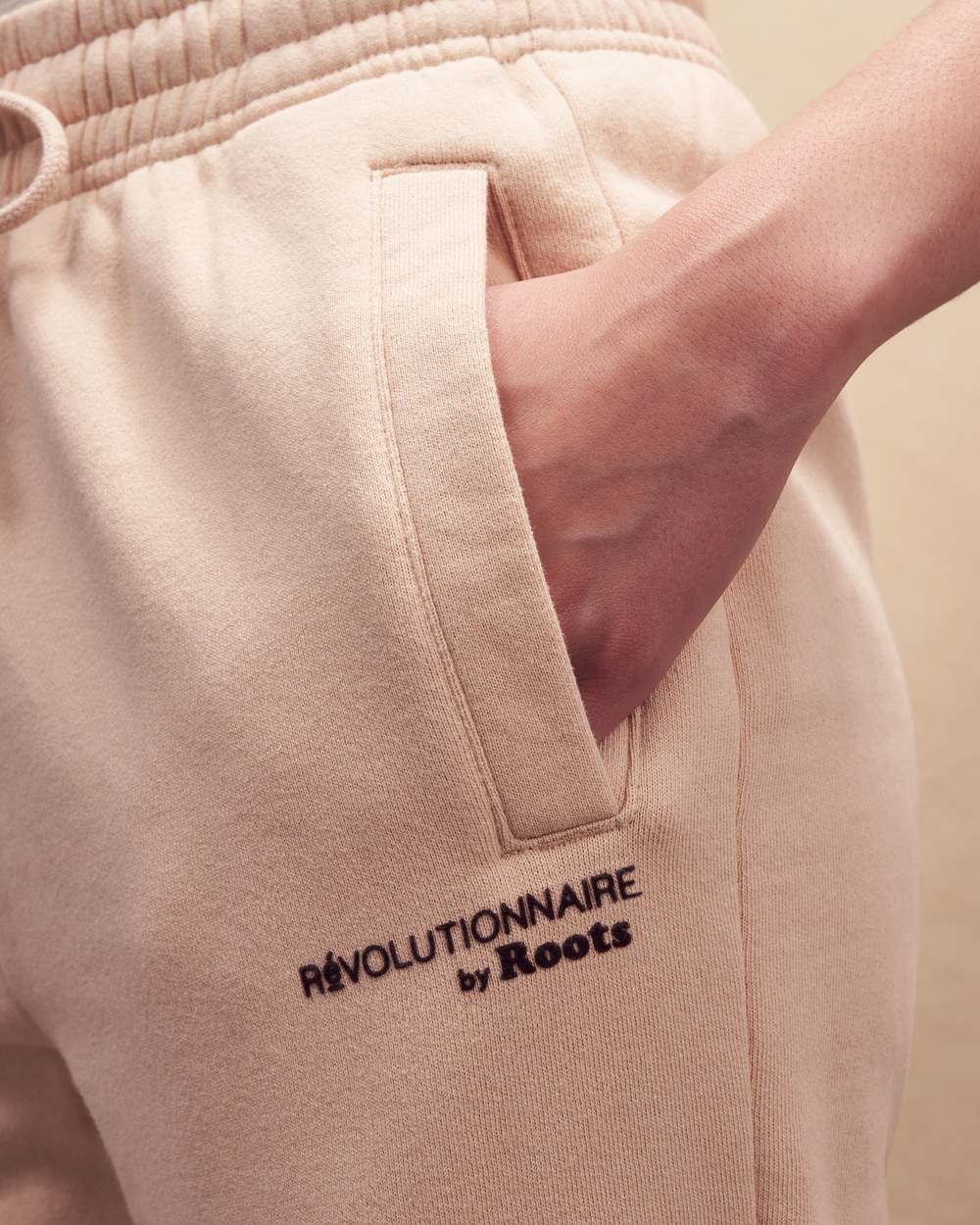 Révolutionnaire by Roots Sweatpants – Shade 6 - revolutionnaire.co